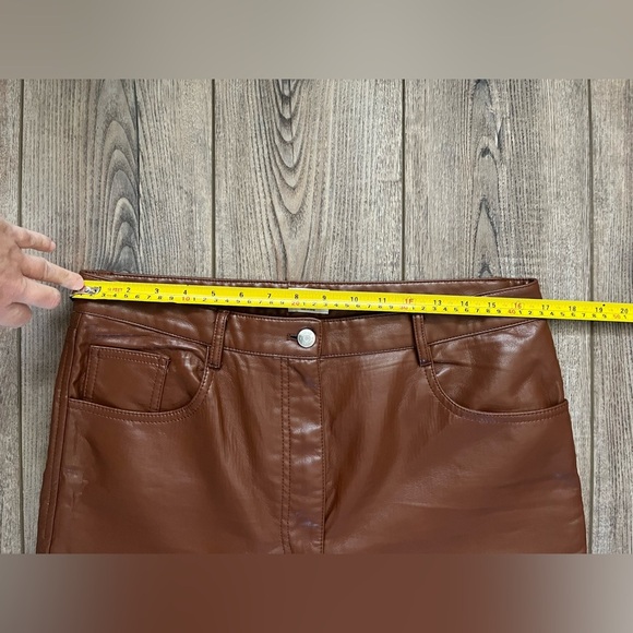 Wilfred Melina Pant – Size 14 | Cognac Vegan Leather | Aritzia Best Seller - Picture 6 of 8